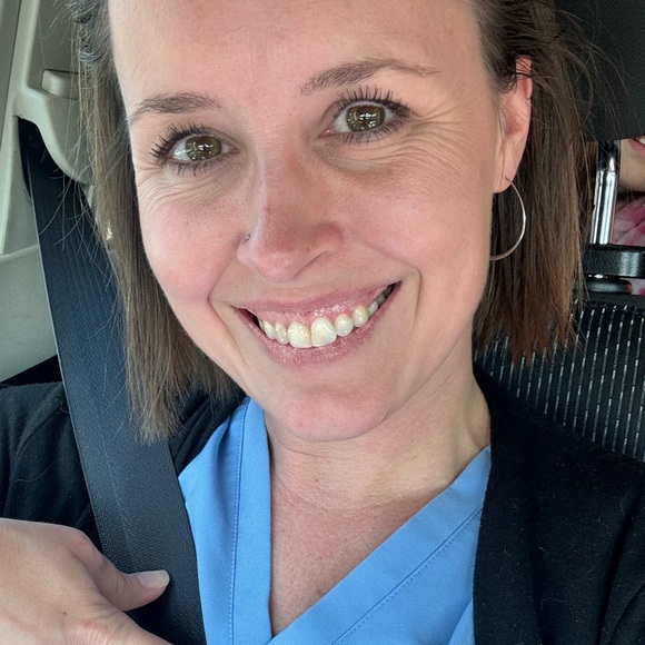 Meet your Posher, Brittany - Picture 1 of 1